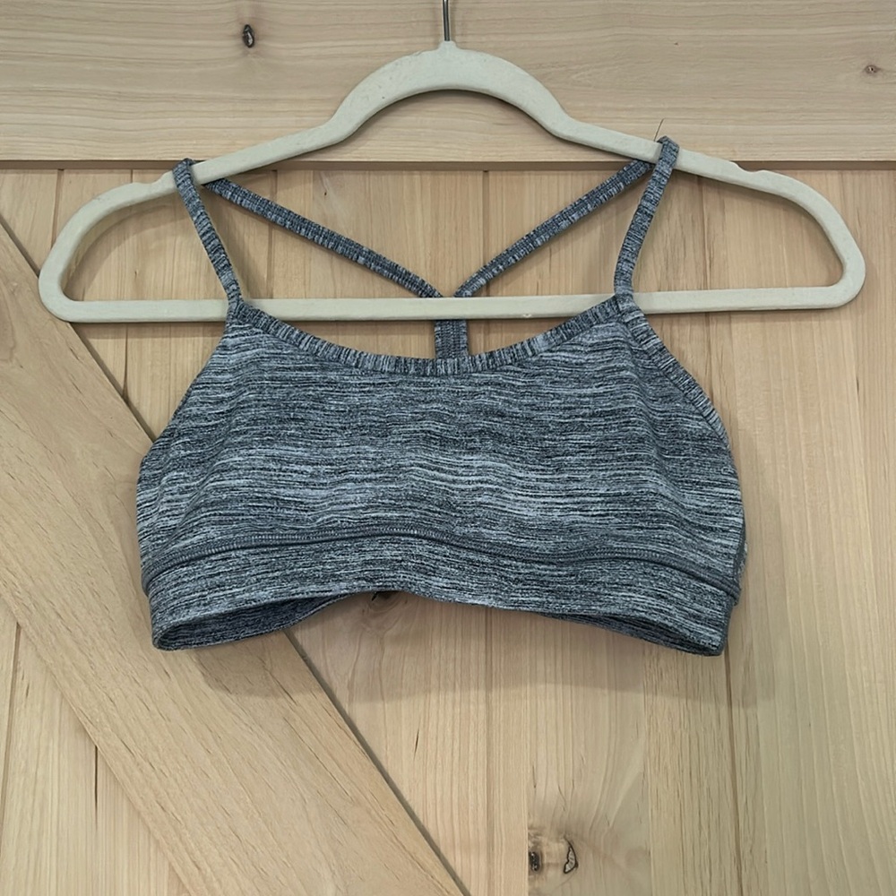 Flow y bra nulu grey pattern lululemon